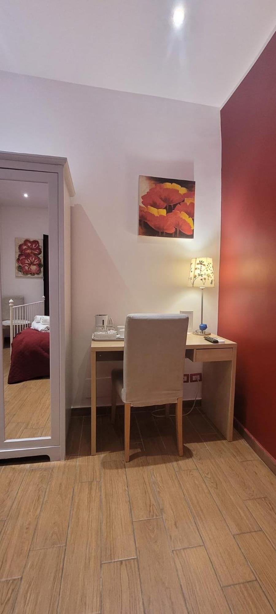 Standard Queen Room