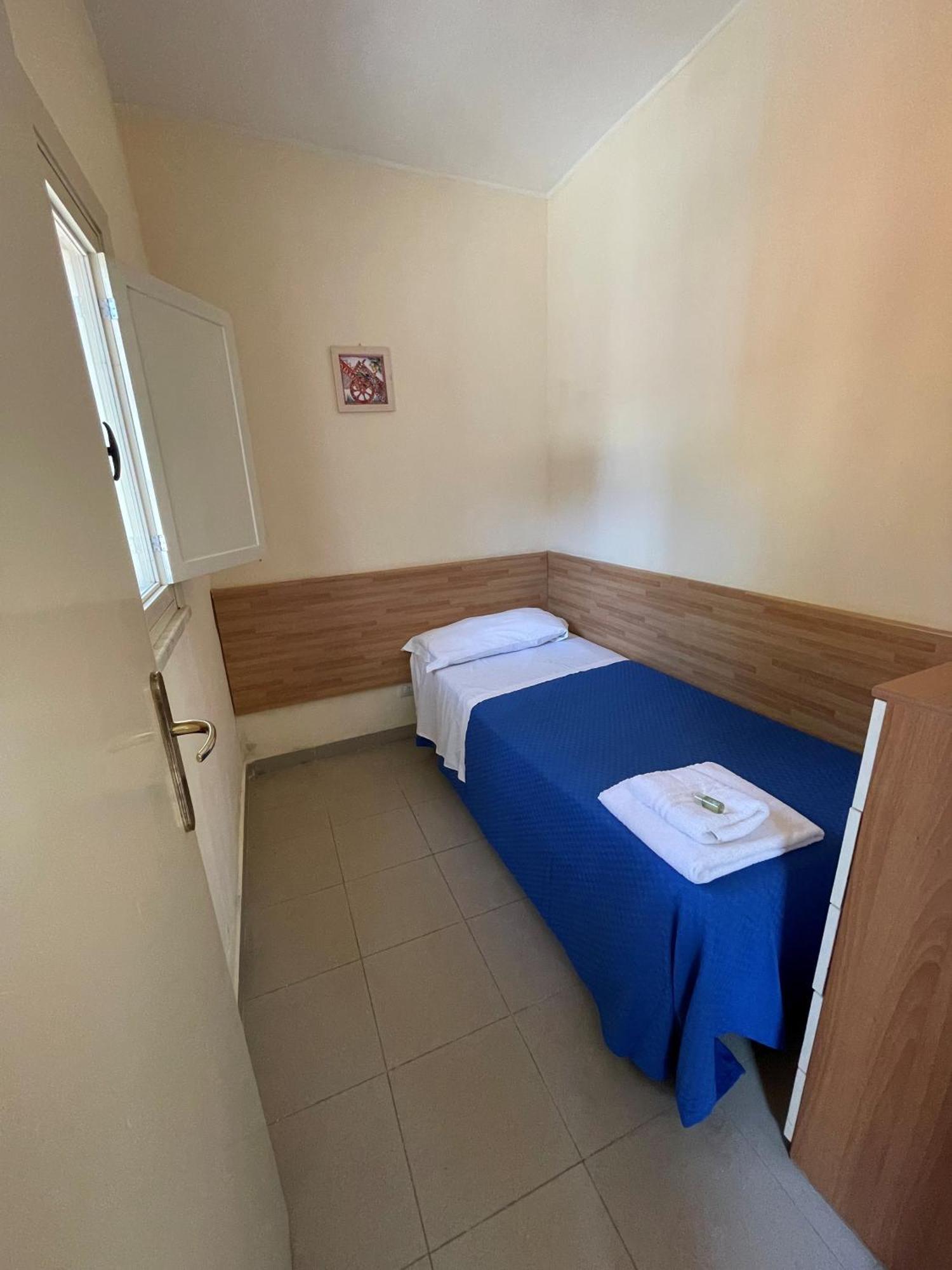Two-Room Apartment,1666658651:JPEG