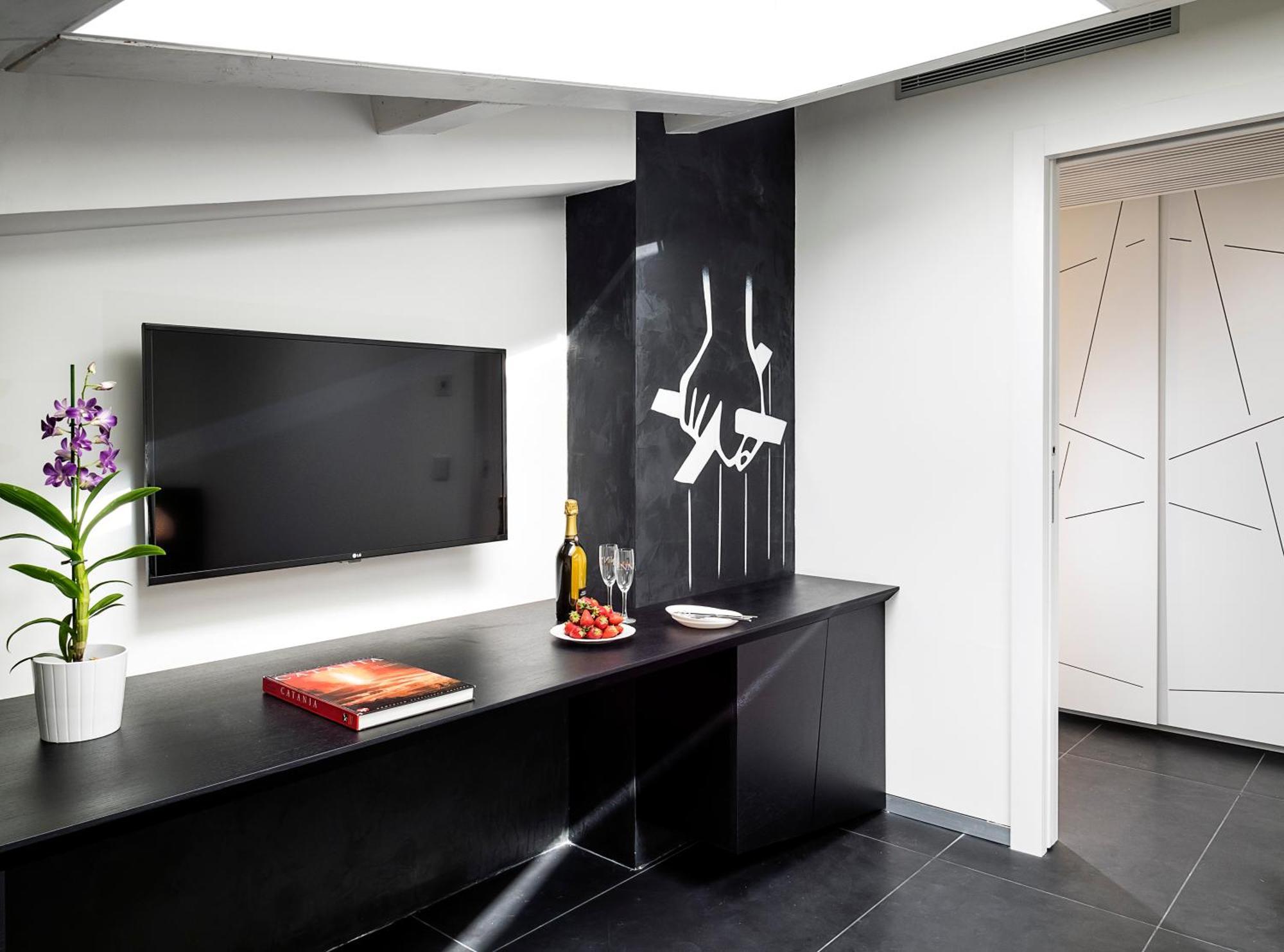 Standard Suite