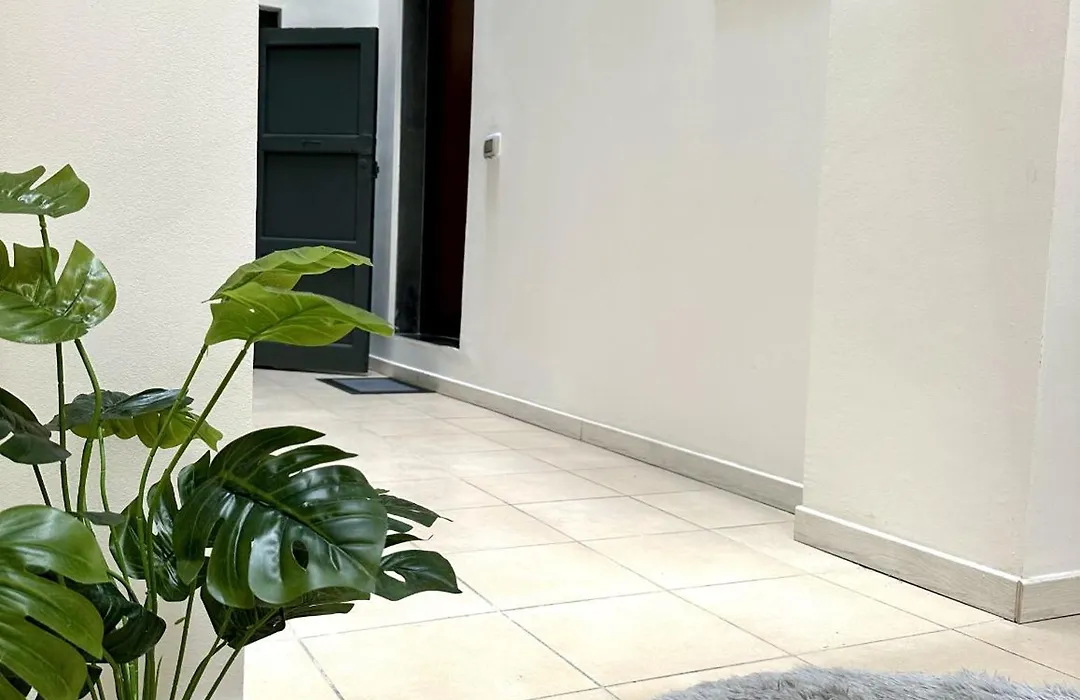 Be Happy Rooms-1