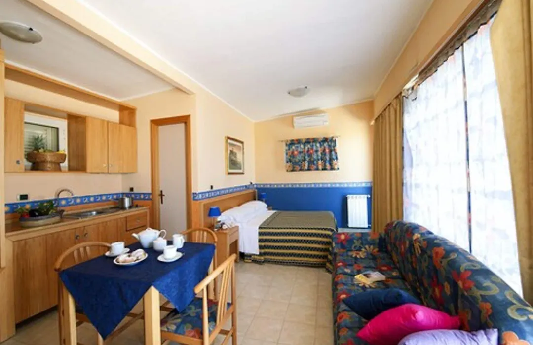 Villaggio Albergo Internazionale La Plaja-1