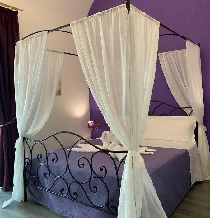 Duca di Uzeda Bed&Breakfast Luxury&Style-1