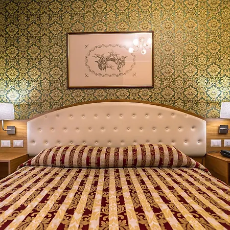 Hotel Villa Romeo-3