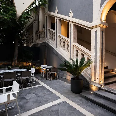 Palazzo Sangiorgio-2