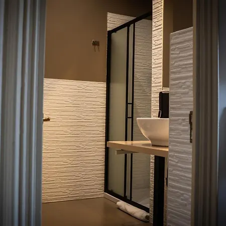 Celeste Rooms - Boutique B&B With Breakfast Near Via Etnea-2