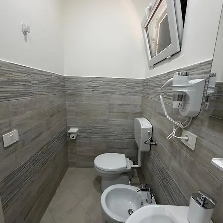 Airport Tourist'S House-3